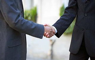 日本作家看中国人的 礼仪