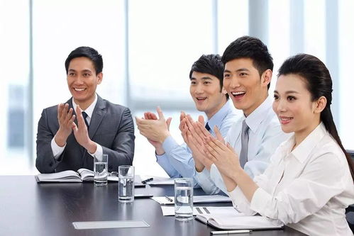 奉茶之礼 一盏清茗间的文化底蕴与社交艺术